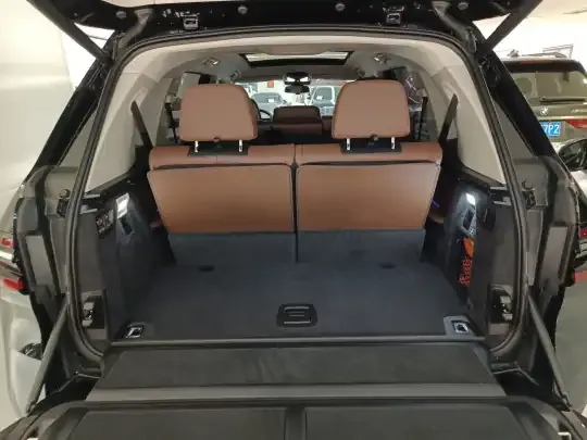 BMW X7 2024 (25000 км)