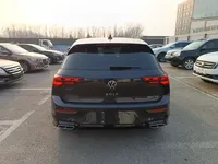 Volkswagen Golf 2024 (10600 км)