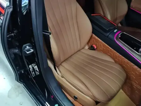 Mercedes-Benz E-Class 2024 (38000 км)