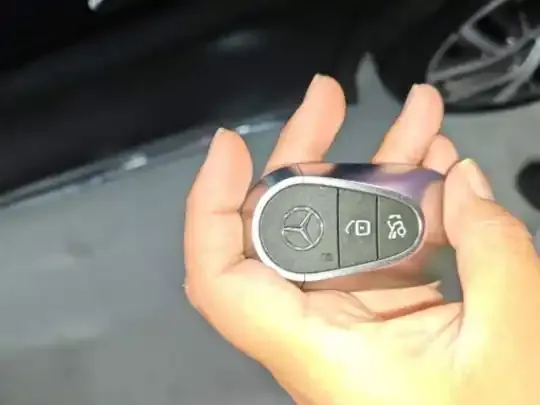 Mercedes-Benz E-Class 2024 (38000 км)