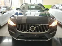 Volvo XC60 2025 (3600 км)