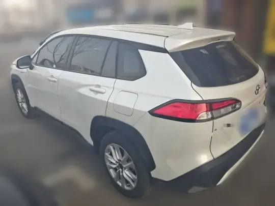 Toyota Corolla Cross 2024 (300 км)