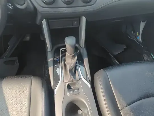 Toyota Corolla Cross 2024 (9700 км)
