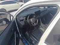 Toyota Corolla Cross 2024 (9700 км)