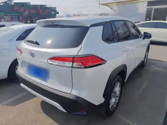 Toyota Corolla Cross 2024 (9700 км)