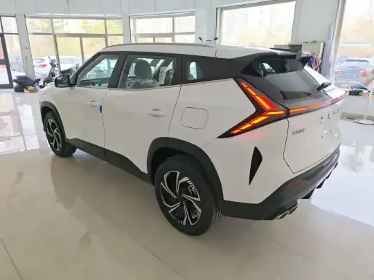 Geely Auto Emgrand X7 Sport 2024 (100 км)