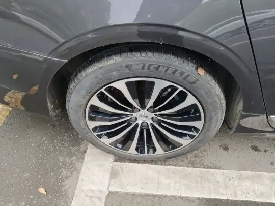 Volvo S90 2025 (8600 км)