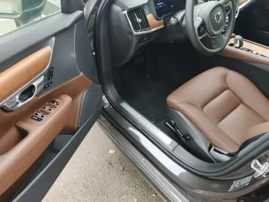 Volvo S90 2025 (8600 км)