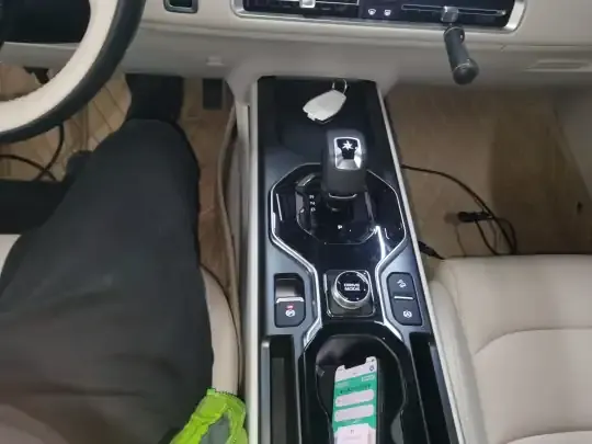 Geely Auto icon 2025 (7100 км)
