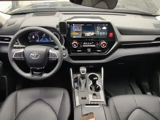 Toyota Highlander 2024 (53000 км)