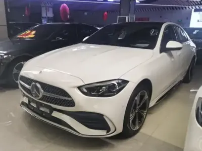 Mercedes-Benz C-Class 2024 (12200 км)
