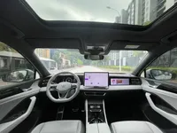 Volkswagen Tiguan L 2024 (8800 км)