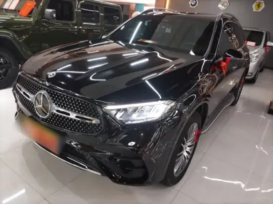 Mercedes-Benz GLC 2024 (13500 км)