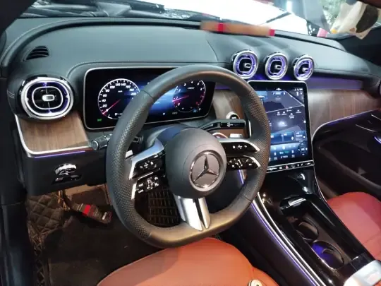 Mercedes-Benz GLC 2024 (13500 км)
