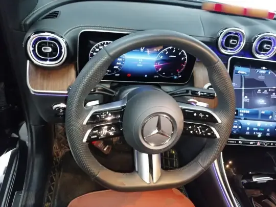 Mercedes-Benz GLC 2024 (13500 км)