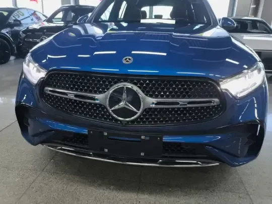 Mercedes-Benz GLC 2024 (100 км)