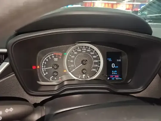 Toyota Corolla 2024 (10200 км)