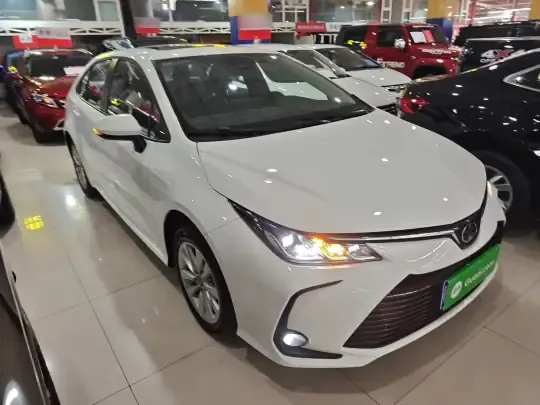 Toyota Corolla 2024 (10200 км)