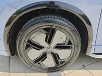 Volkswagen Tiguan L 2024 (4300 км)