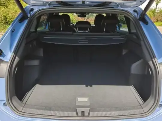 Volkswagen Tiguan L 2024 (4300 км)