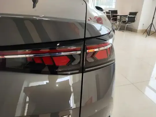 Volkswagen Magotan 2024 (18000 км)