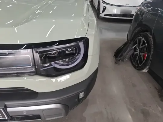 BAIC Off-Road BJ30 2024 (15000 км)