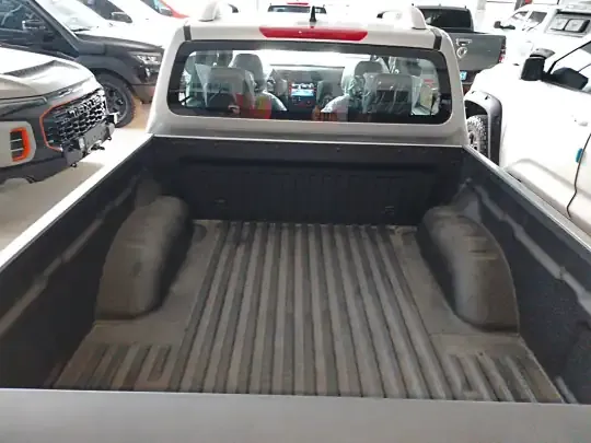 Nissan Navara 2024 (400 км)