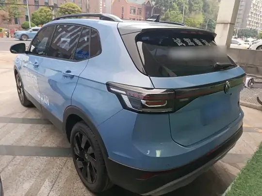 Volkswagen Tharu 2025 (14800 км)