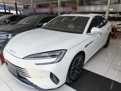 BYD Seal 07 DM-i 2025 (6200 км)