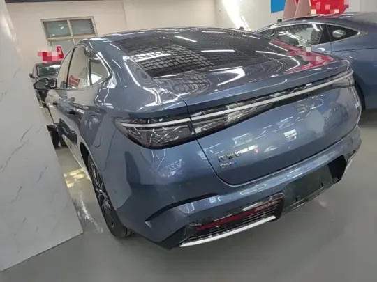 BYD Seal 07 DM-i 2025 (100 км)