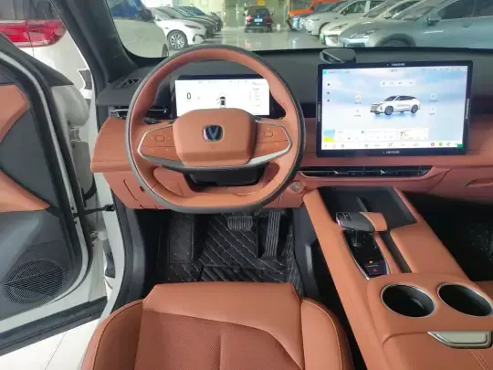 Changan UNI-Z 2025 (2500 км)