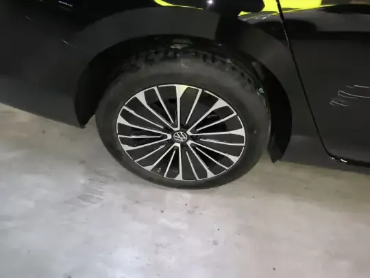 Volkswagen Magotan 2024 (12000 км)