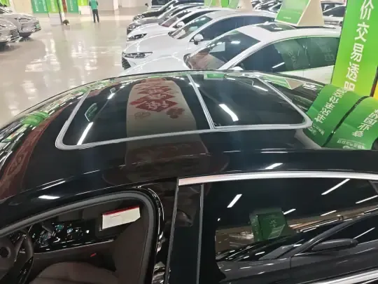 BYD Han 2025 (12200 км)
