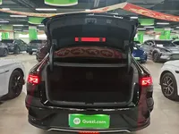 BYD Han 2025 (12200 км)