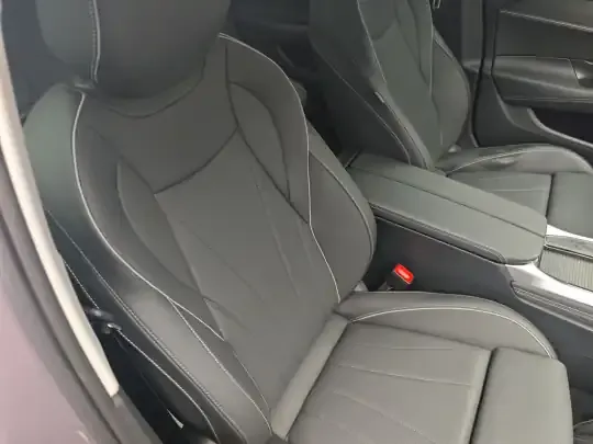Volkswagen Passat 2025 (2400 км)