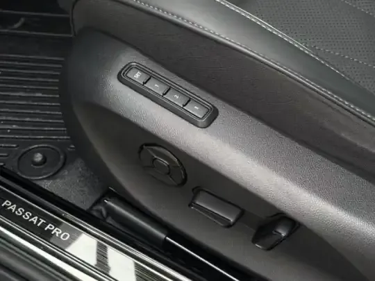 Volkswagen Passat 2025 (15200 км)
