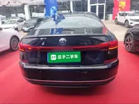 Volkswagen Passat 2025 (45100 км)