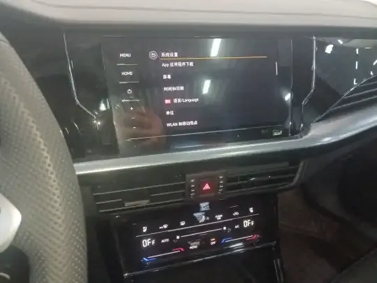 Volkswagen Passat 2025 (10500 км)