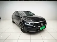 Volkswagen Passat 2025 (10500 км)