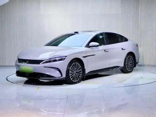BYD Han 2025 (12400 км)