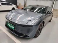 Lynk & Co Z10 2025 (12800 км)