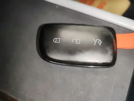 Lynk & Co Z10 2025 (12800 км)