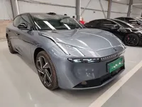Lynk & Co Z10 2025 (12800 км)