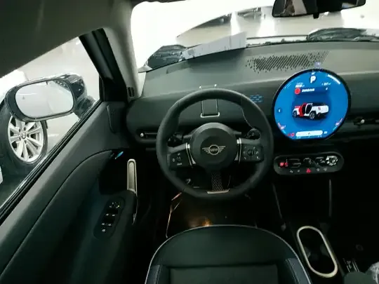 MINI Electric MINI ACEMAN 2024 (100 км)