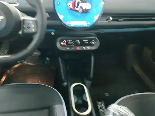 MINI Electric MINI ACEMAN 2024 (100 км)