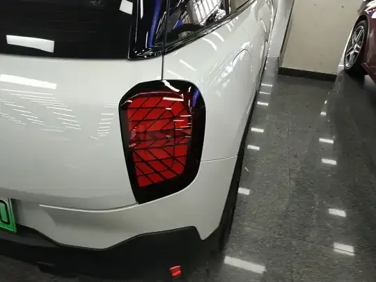 MINI Electric MINI ACEMAN 2024 (100 км)