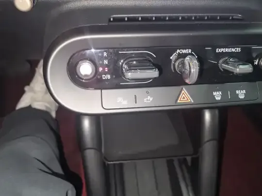 MINI Electric COOPER 2024 (11300 км)