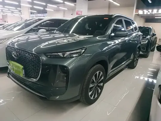 Chery Tiggo 8 PLUS 2025 (23300 км)
