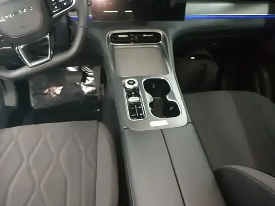 Chery Tiggo 8 PLUS 2025 (23300 км)