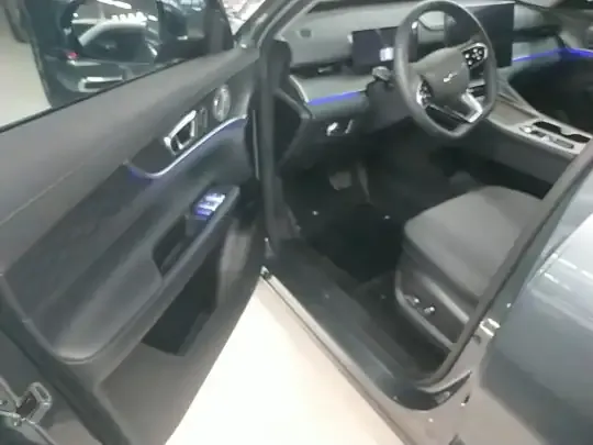 Chery Tiggo 8 PLUS 2025 (23300 км)